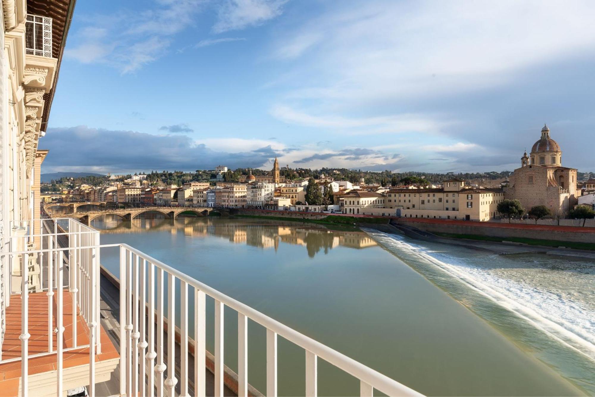 The St. Regis Florence Luaran gambar