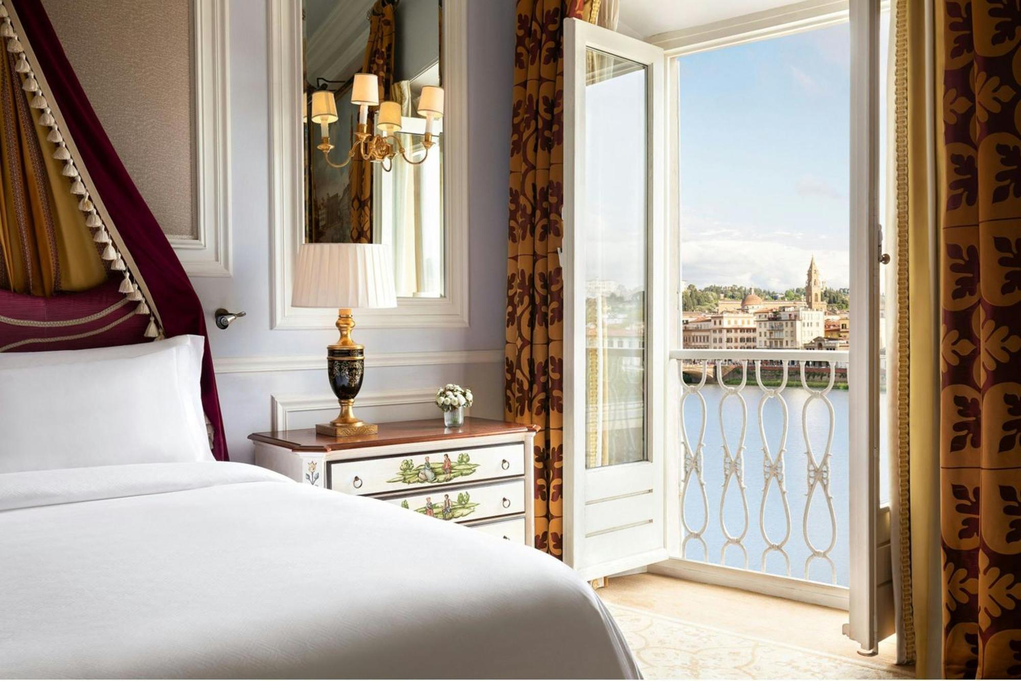 The St. Regis Florence Luaran gambar